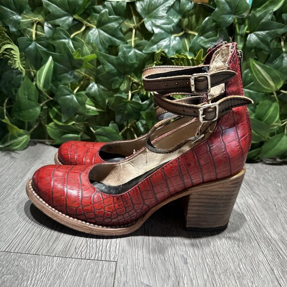 Freebird By Steven Randi Red Crocodile Ankle Strap Boots Sz 8 Women - Picture 4 of 10